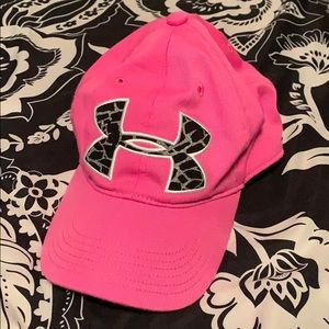 Pink under Armour hat
